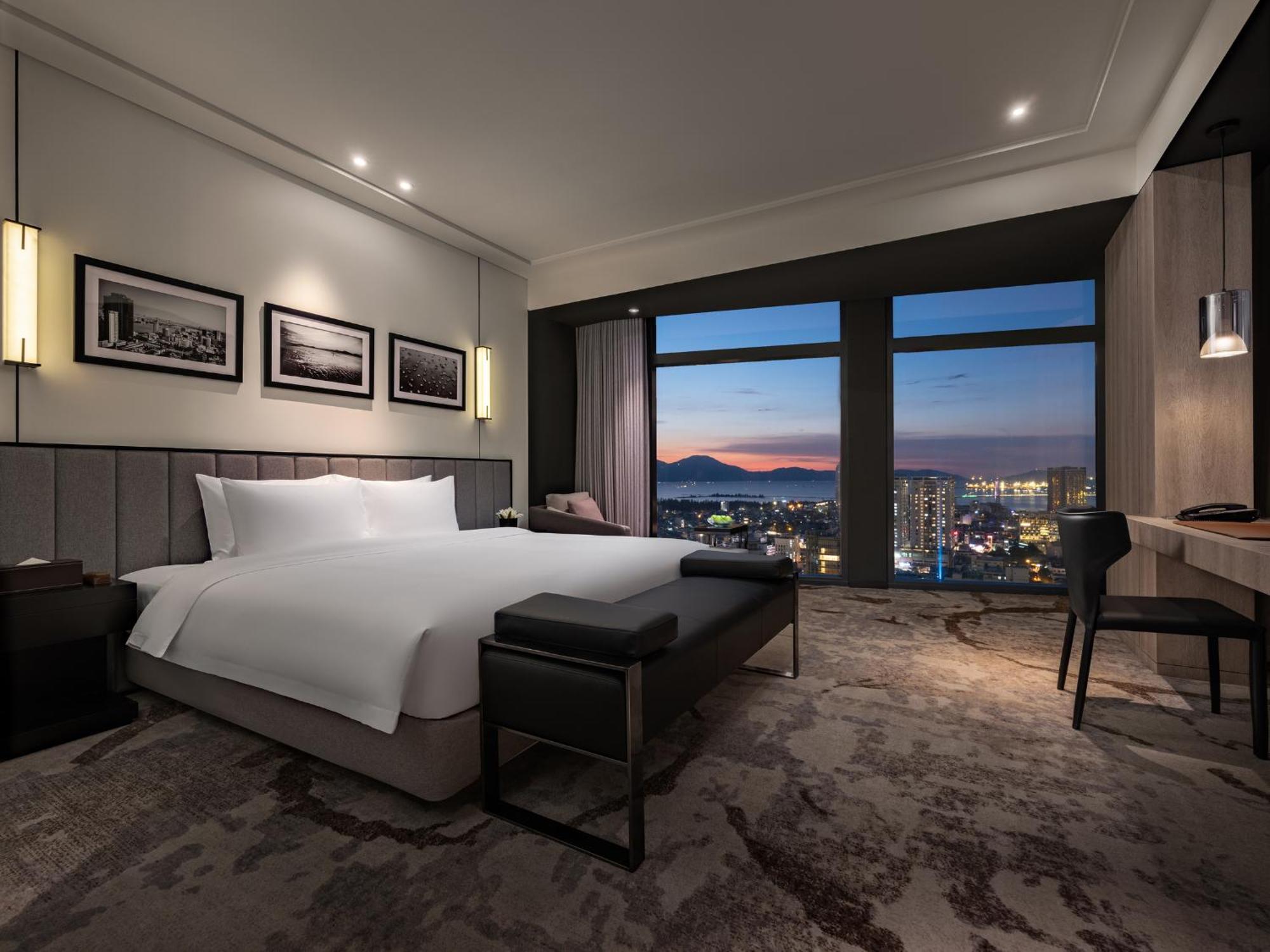 Crowne Plaza Danang City Centre By Ihg 外观 照片