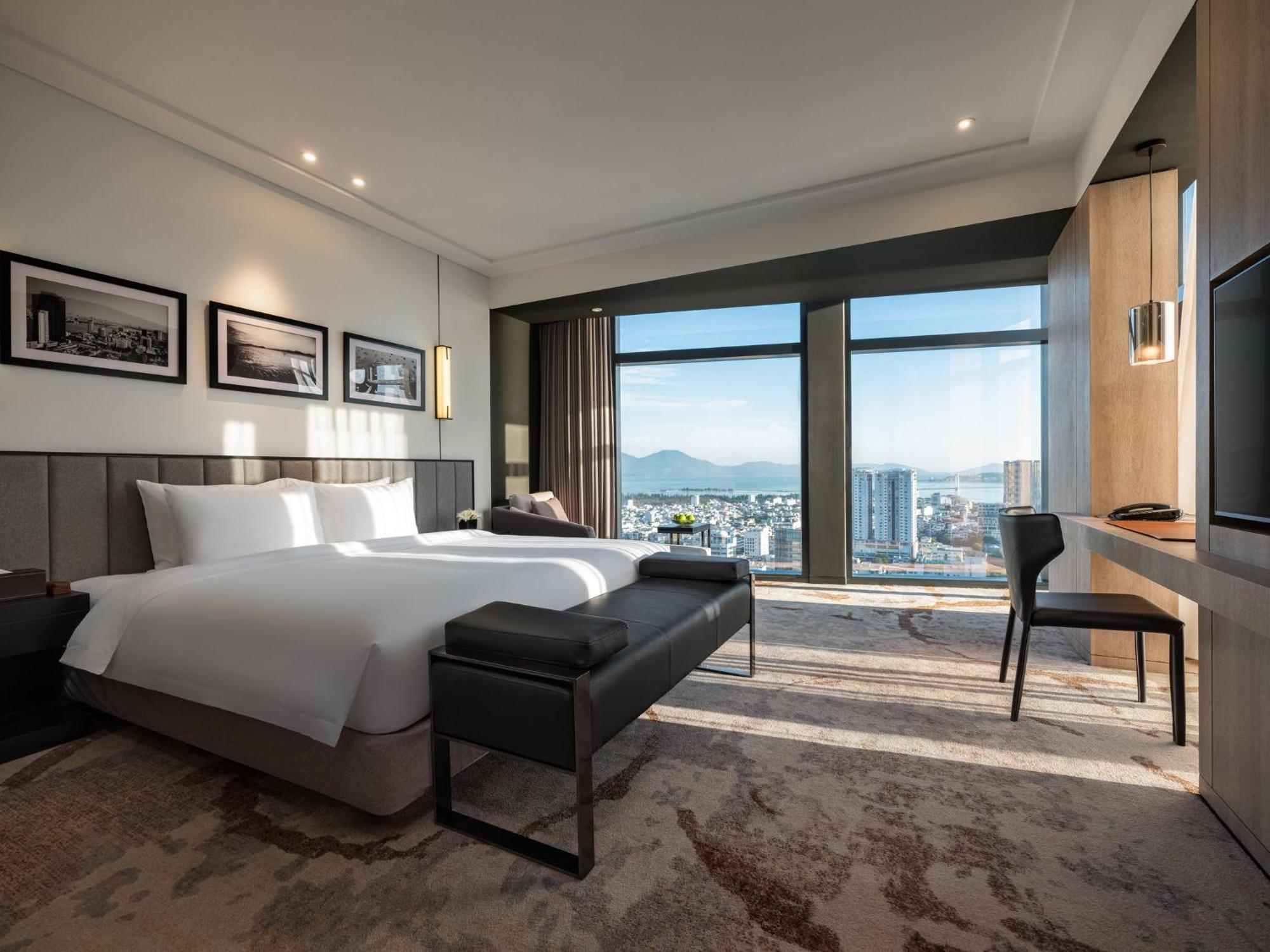 Crowne Plaza Danang City Centre By Ihg 外观 照片